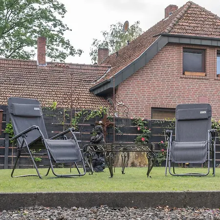 9 Nichtraucherappartement Апартаменты